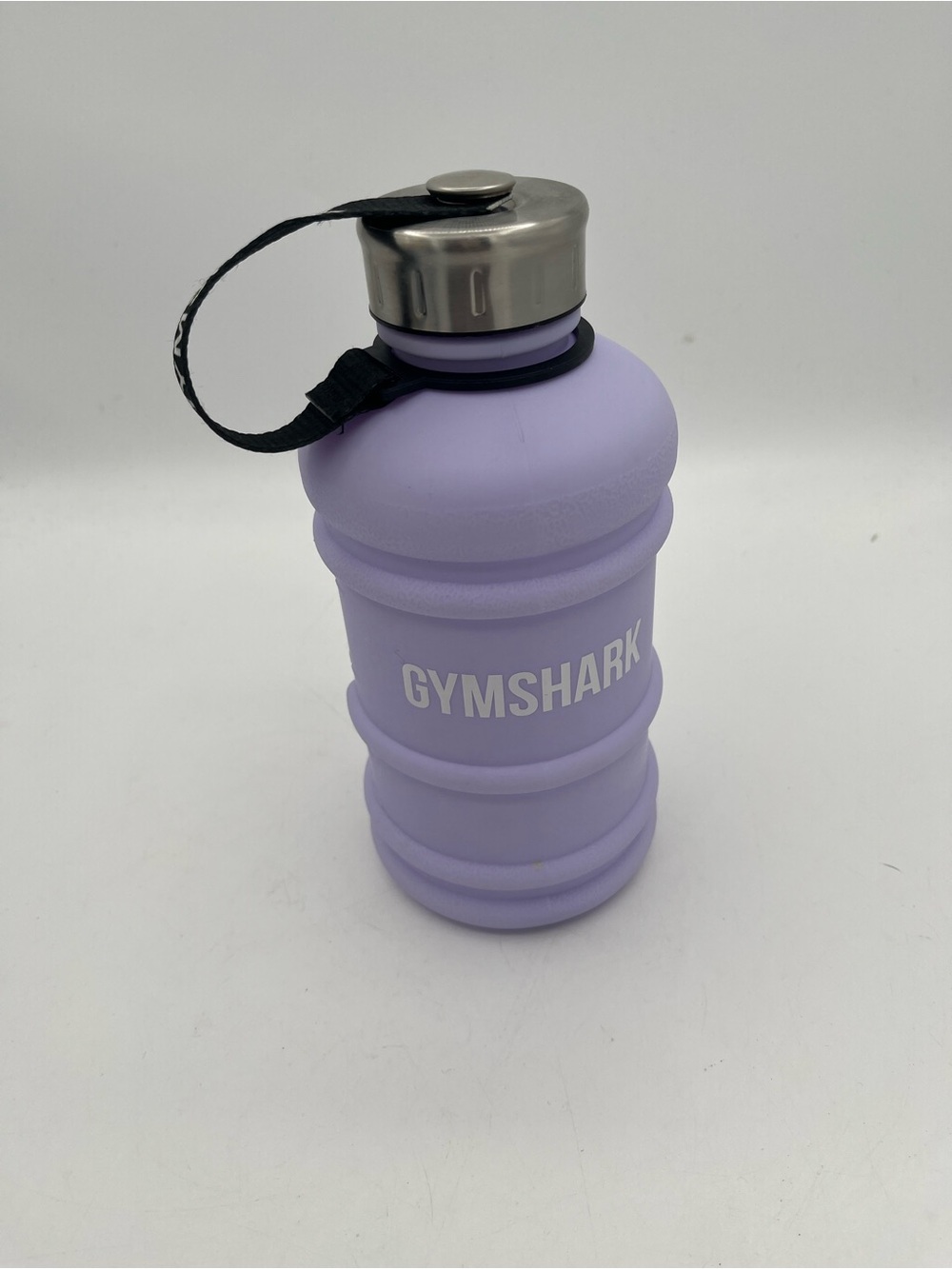 Gymshark 32 oz purple Water Bottle with screw off lid